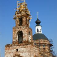 Продолжается реставрация храма